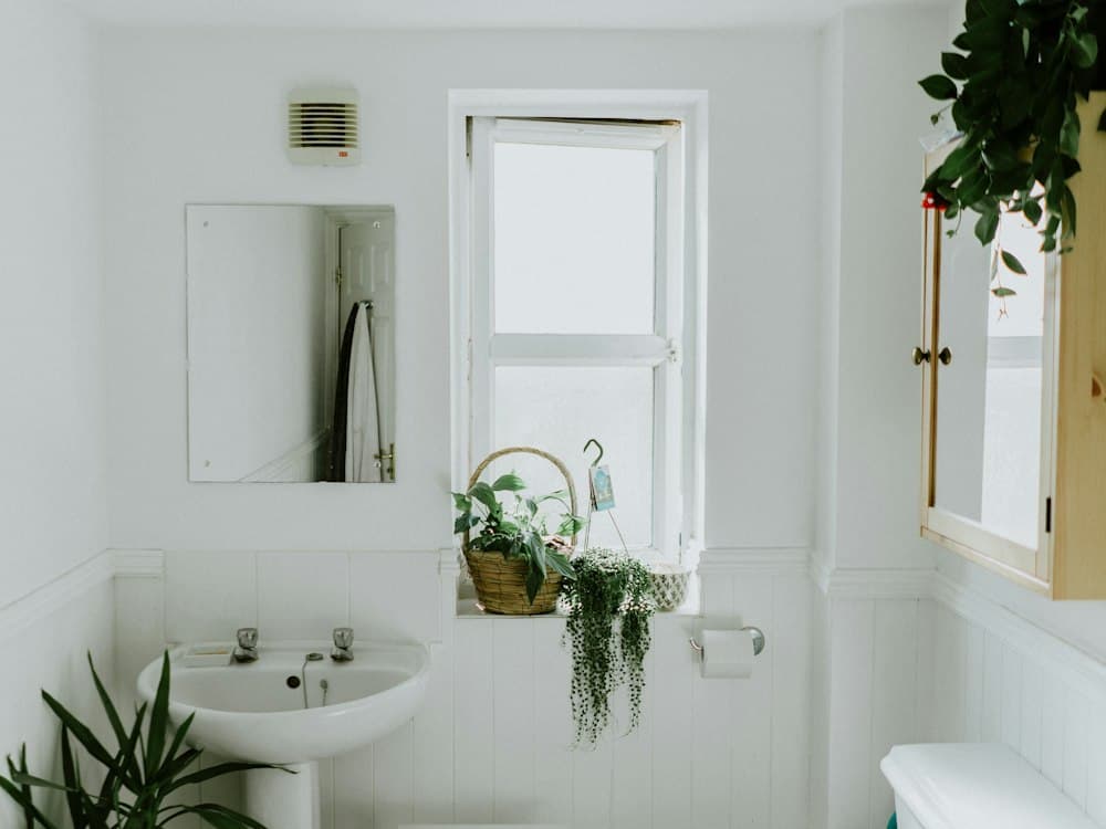 Showers & basins